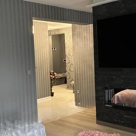 דירה Akoya Grigiodiamante Premium
