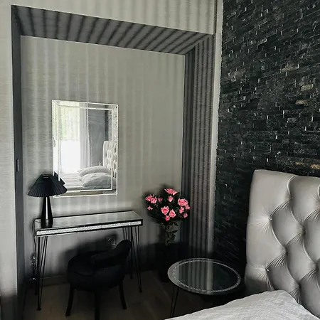 Akoya Apartament #9 * 코잘린